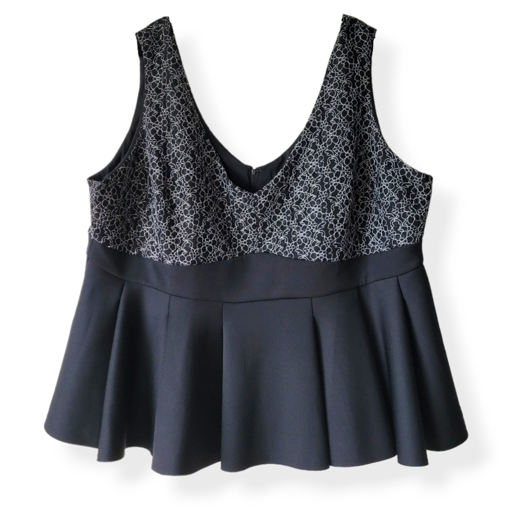 NWT ASOS Curve Sleeveless Black Peplum Blouse Abstract Floral Lace Overlay